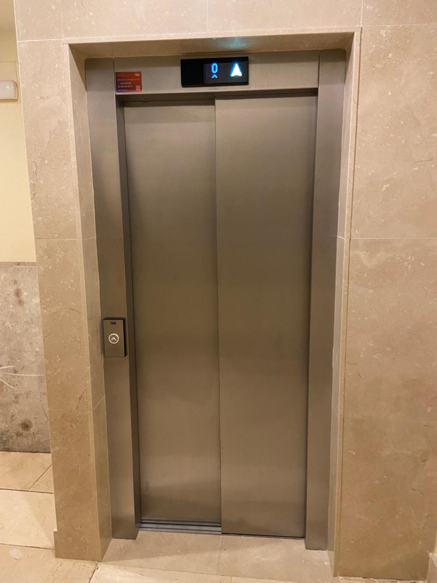 Alojamiento En Pleno Centro Con Wifi Y Aire Acondicionado Logroño Exterior foto